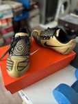 Chuteiras nike total 90