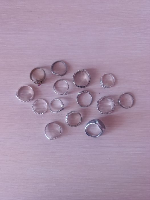 Кільця біжутерія
