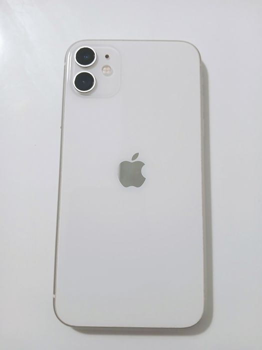 DESAPEGO! iPhone 11 64GB Branco por apenas €200!