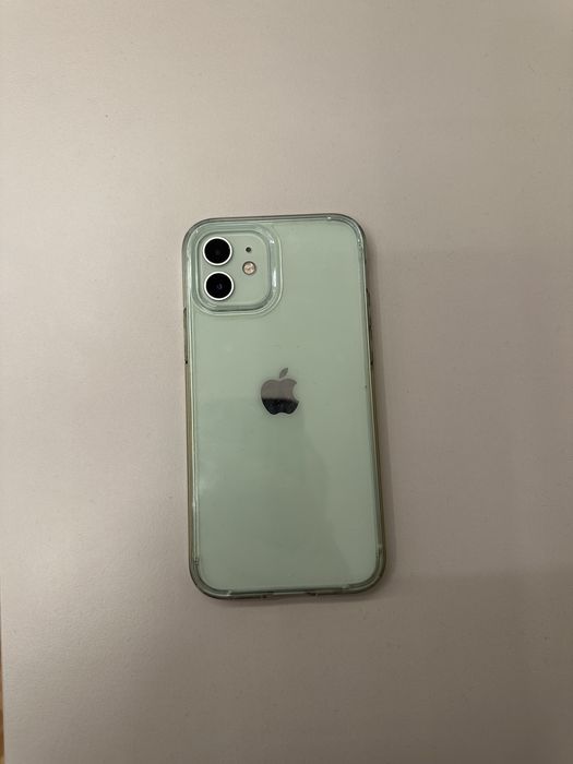 iPhone 12 ładny stan