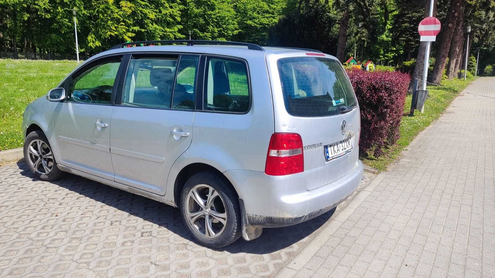 Volkswagen touran 2.0 tdi klimatyzacja