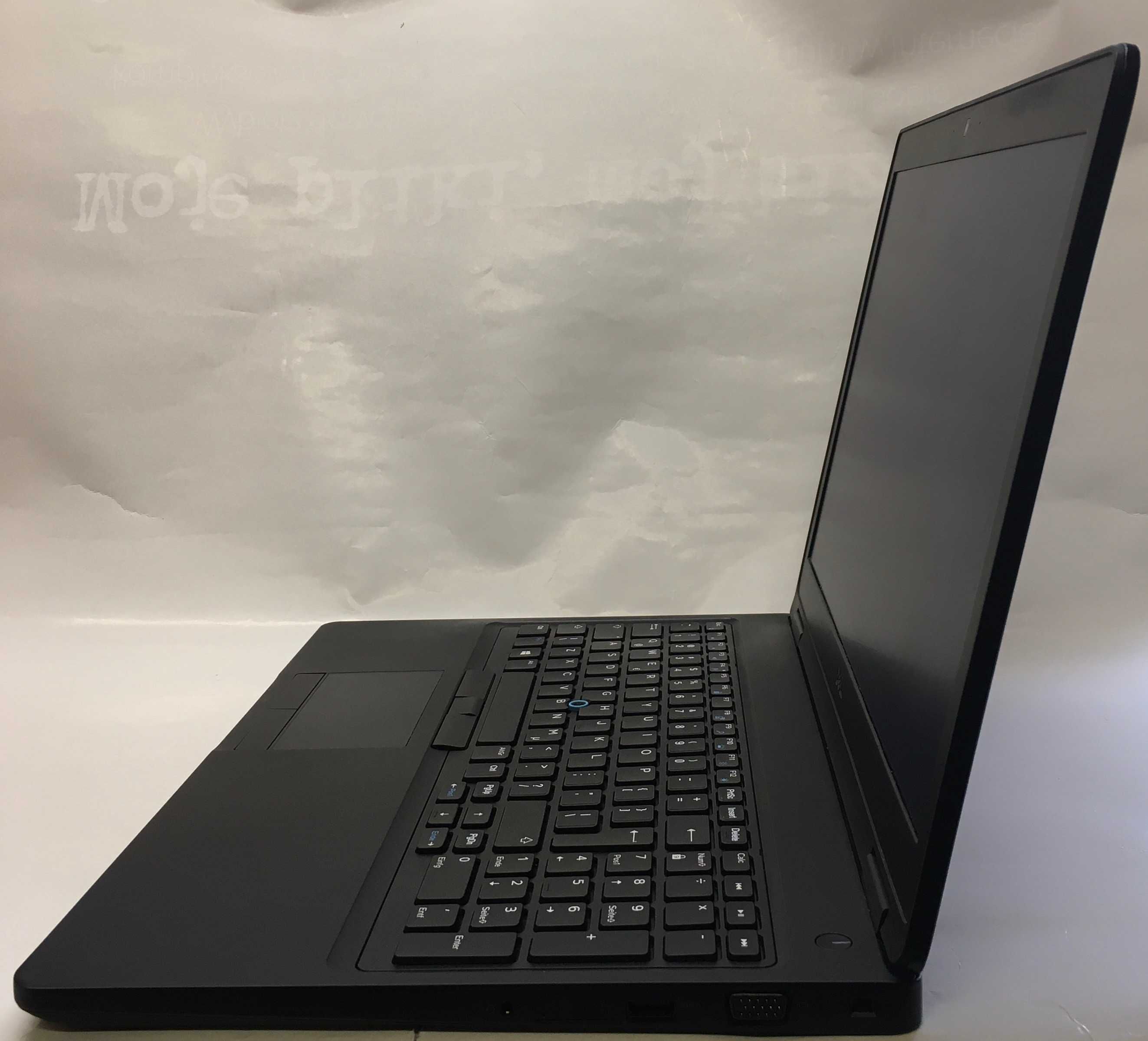 laptop Dell Latitude 5590 i5 8350U  16GB ram  512SSD 15,6 IPS FHD W10