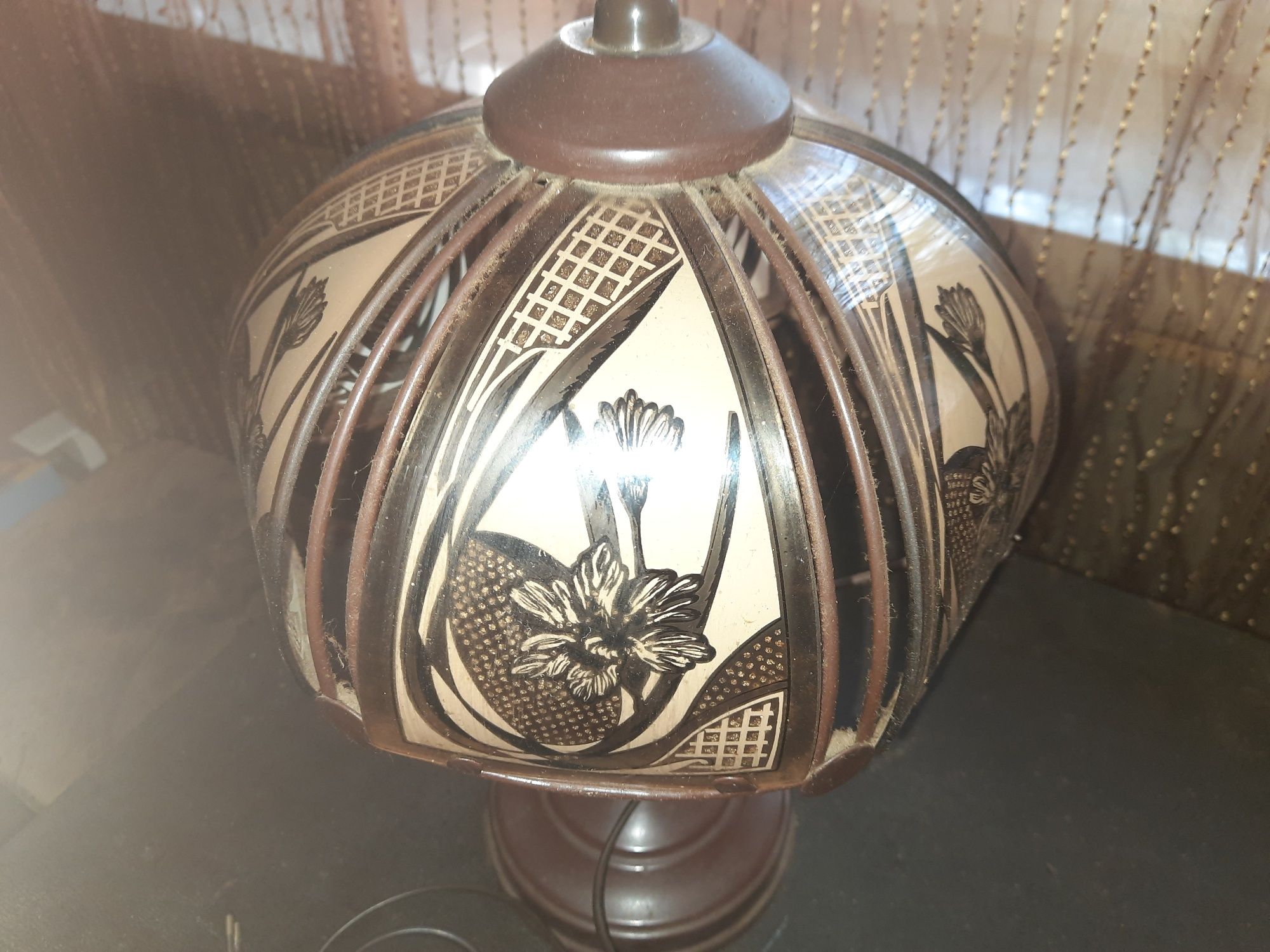 Stylowa lampa bardzo piękna
