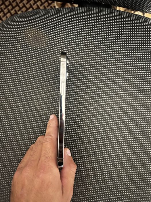 Iphone 13 pro max 128 gb  icloud lock