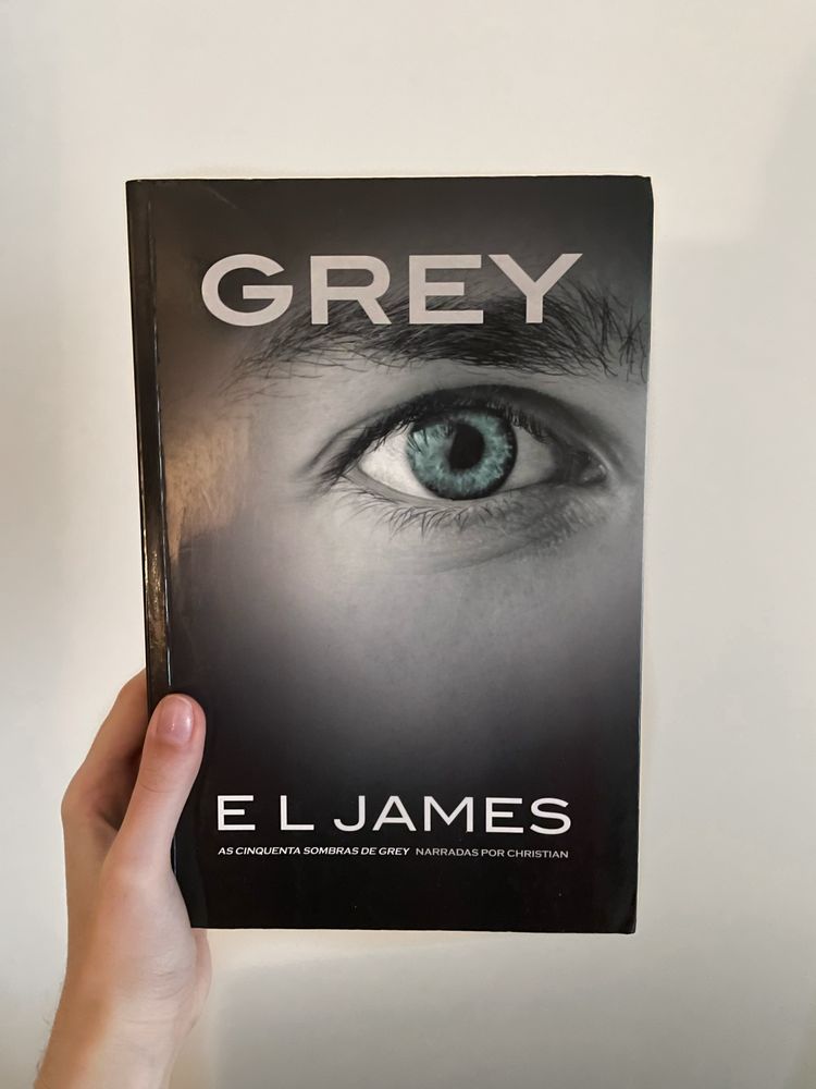 Livro “Grey” de E L James