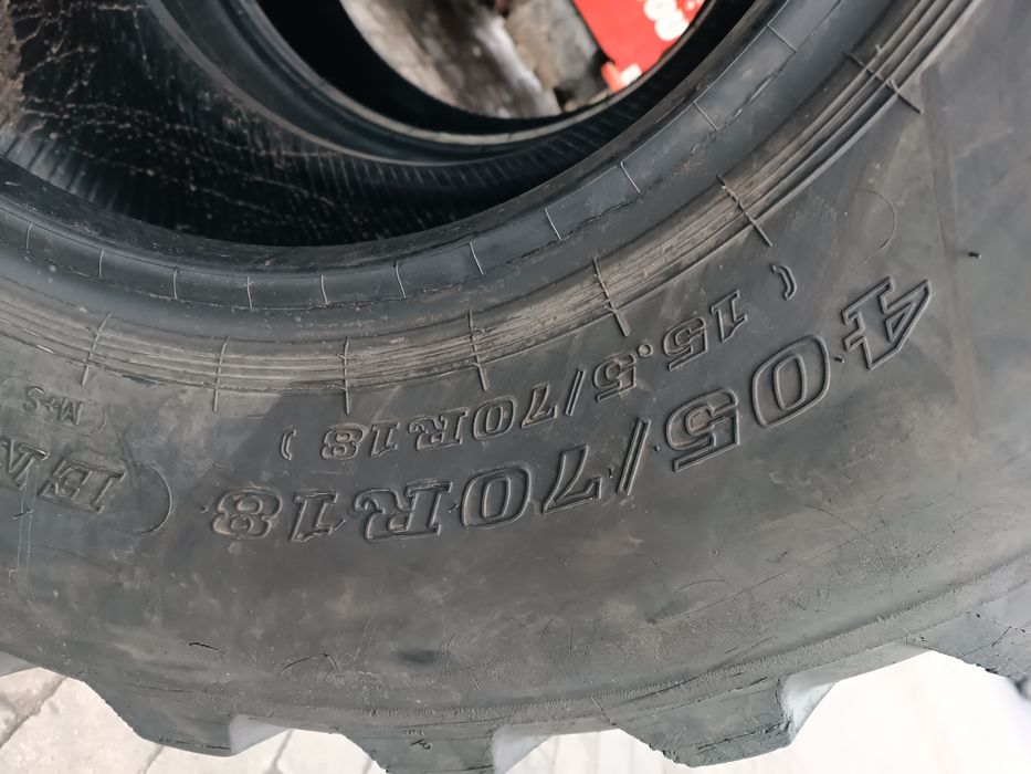 405/70R18 Dunlop SP T9 i Magna MA 11  15.5/70R18