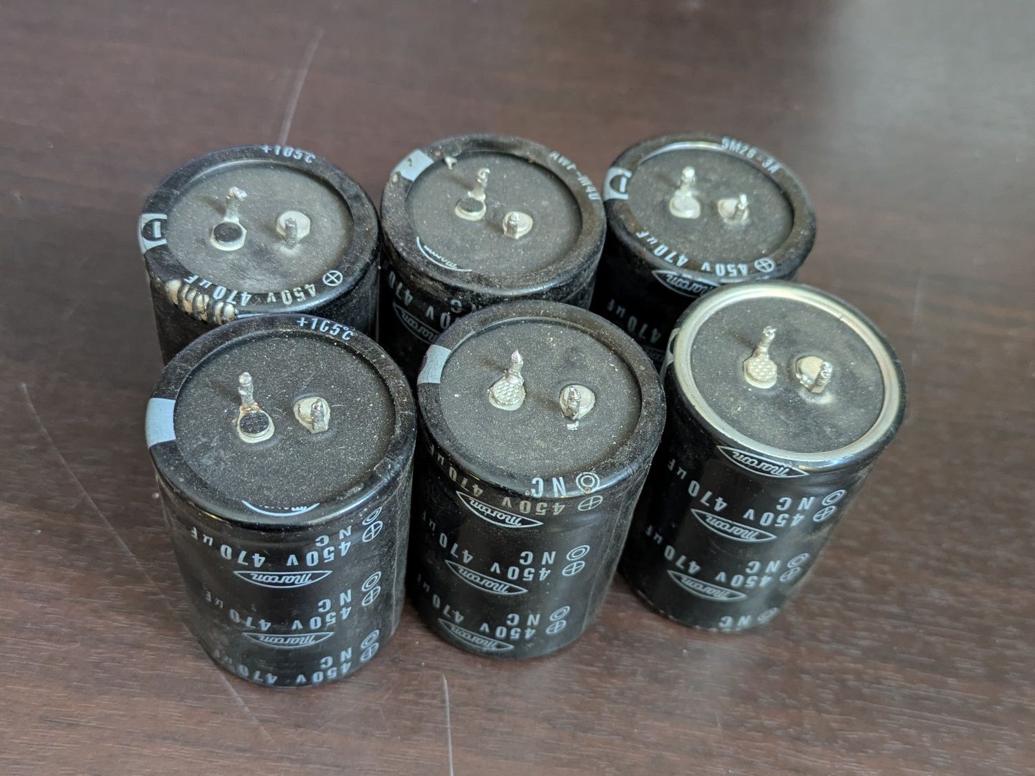 Kondensatory 450V 470uF Marcon 6sztuk