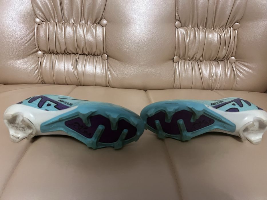 Футбольні копочки nike air zoom