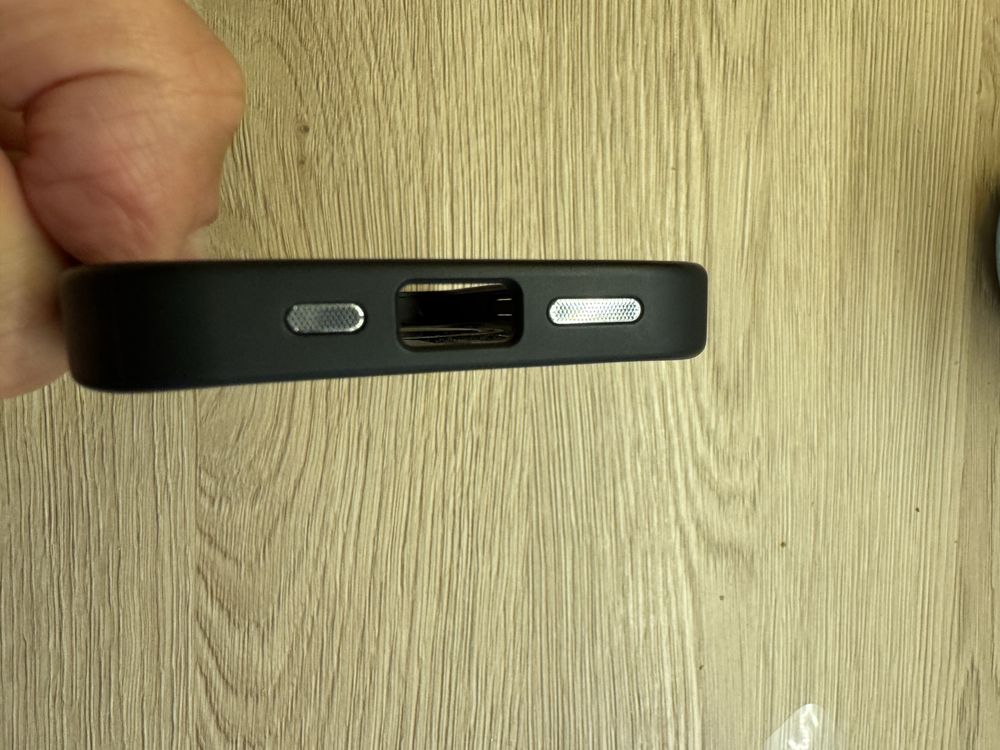 Etui Spigen Ultra Hybrid Mag Magsafe do iPhone 15 pro czarny matowy