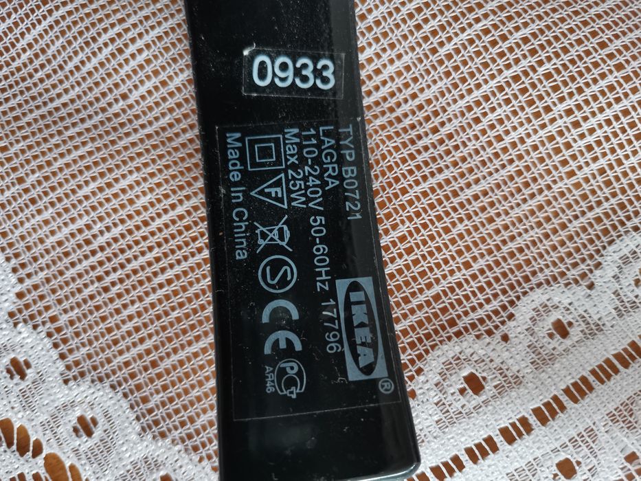 Lampka stojąca czarna