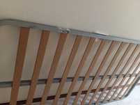 Estrado de cama de ripas