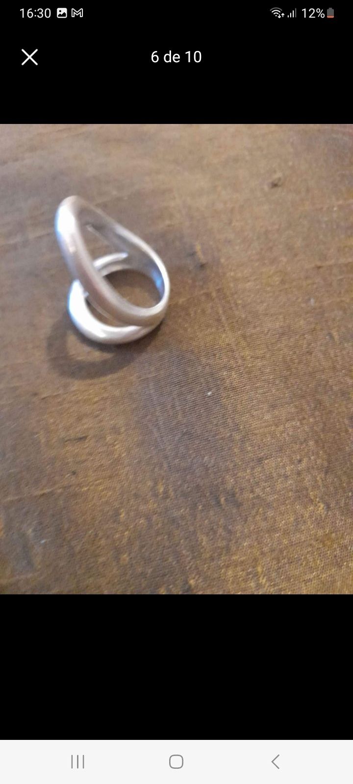 Anel de prata com contraste portes incluídos