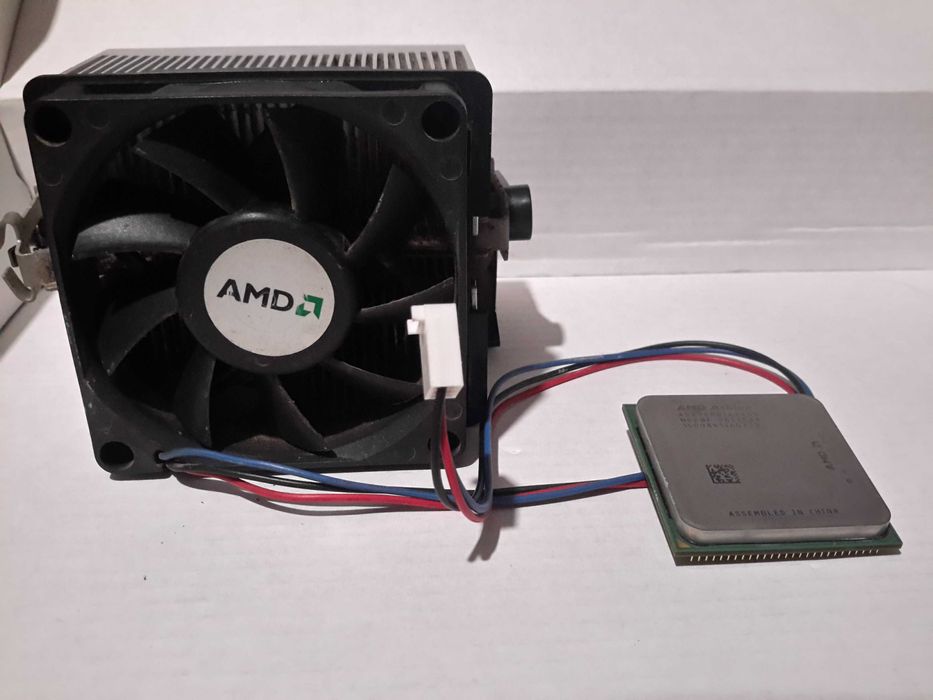 Процесор AMD Athlon 64 3800+ і кулер процесора (socket AM2)