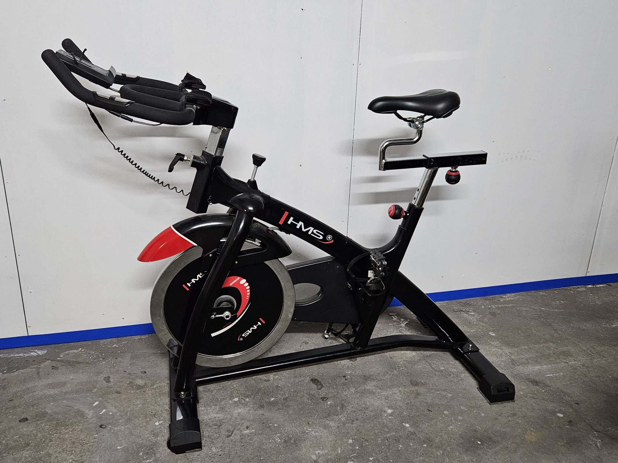 Rower spiningowy HMS SW 8902i