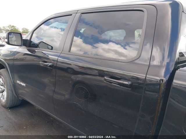 RAM 1500 Laramie 5.7 2020