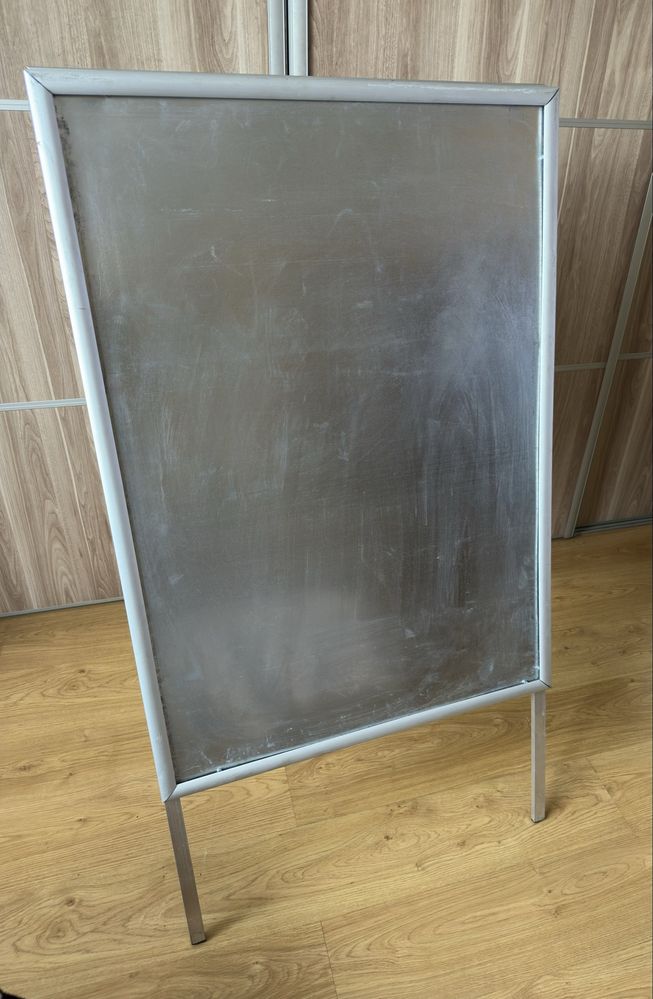 Potykacz aluminiowy