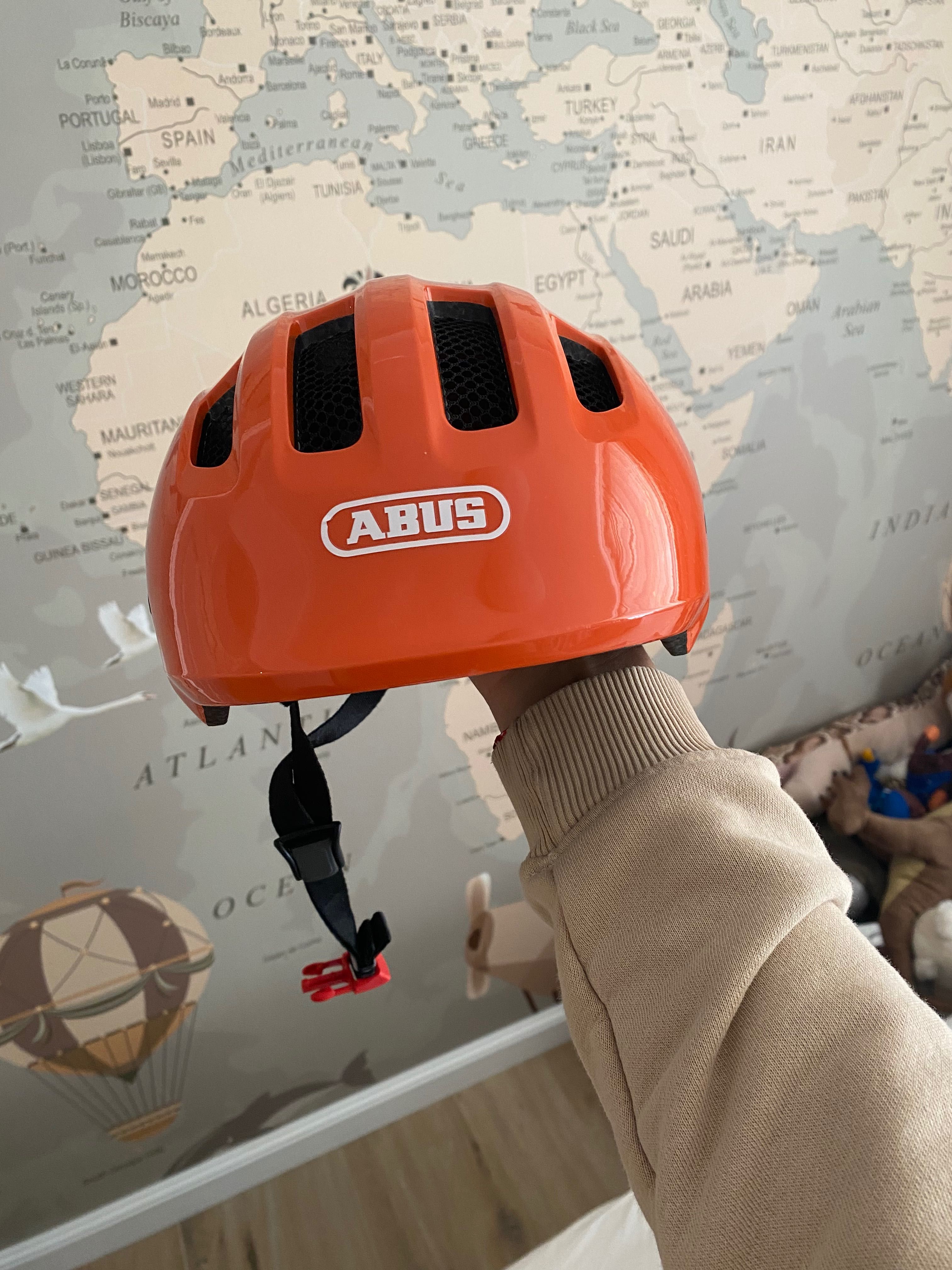 Kask nowy ABUS rozm M 50-55 cm