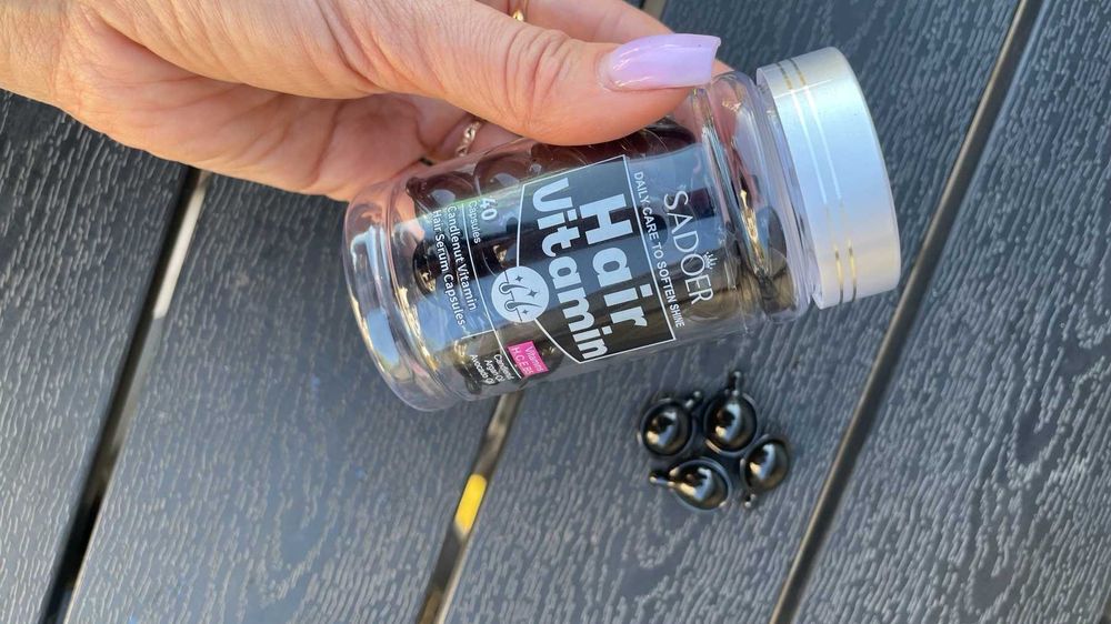 Вітамінні капсули для волосся SADOER Hair Vitamin в асортименті