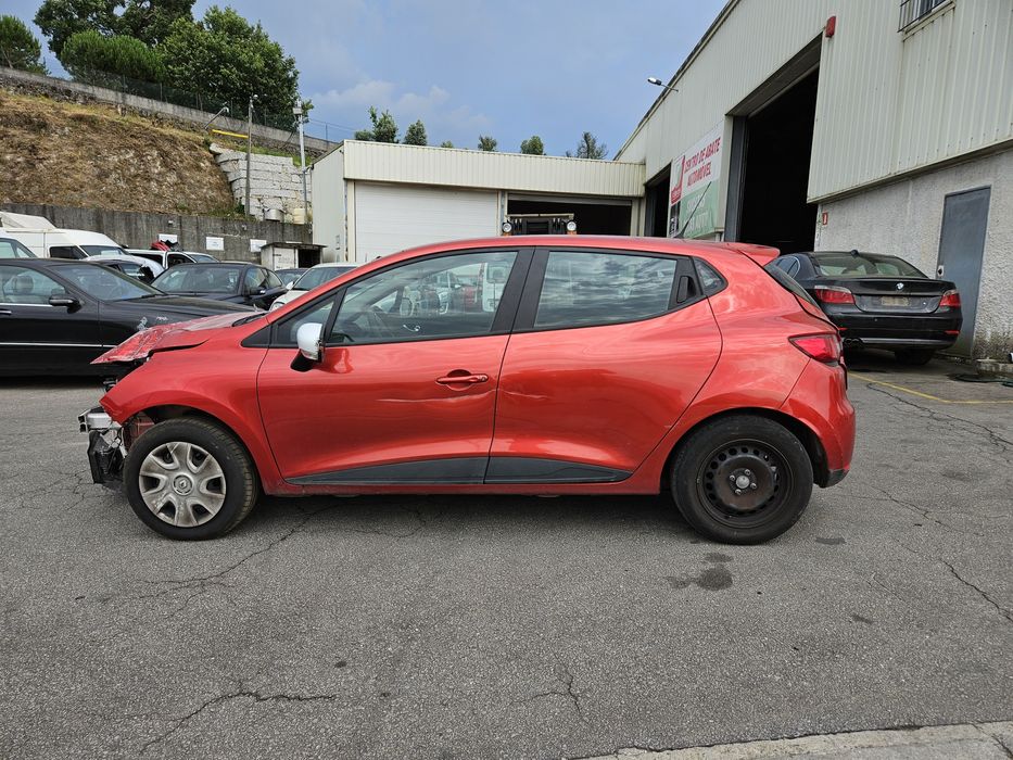 Renault Clio IV 1.5 DCi de 2015 para peças