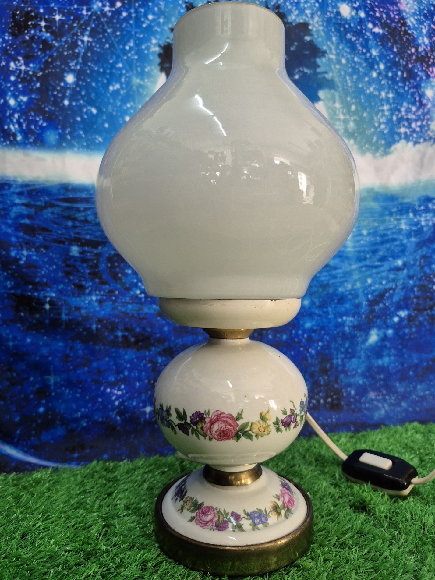 Lampka porcelanowa z lat 70-tych PRL