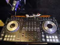 Kontroler Pioneer DDJ-SZ