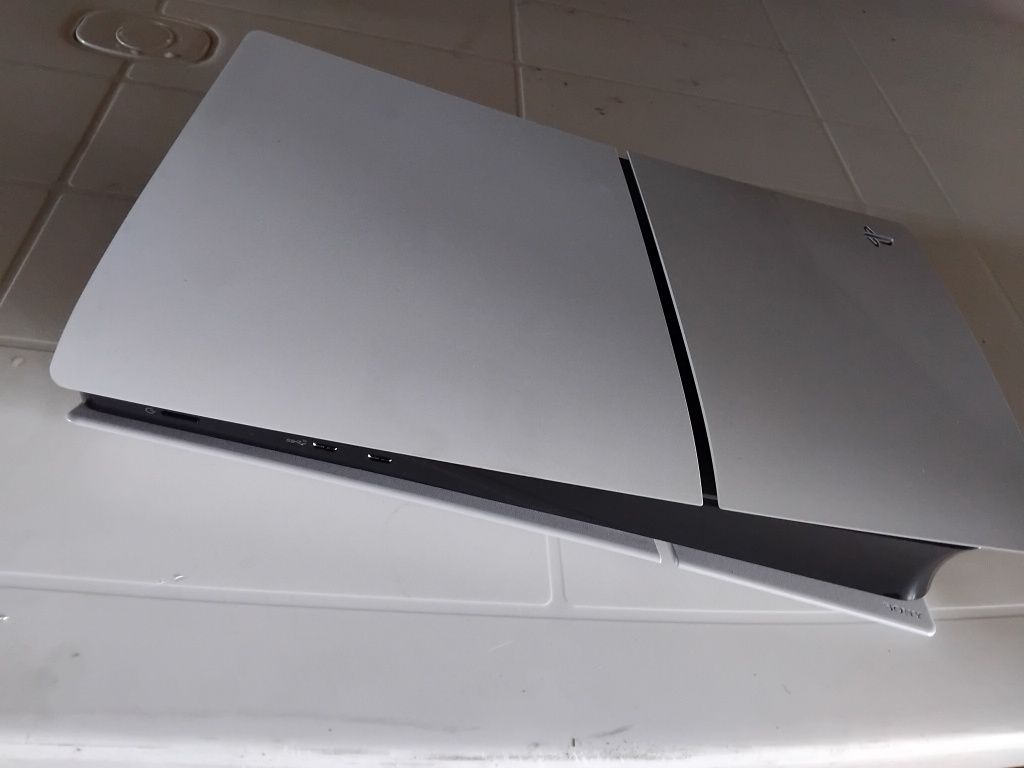 Ps5 Digital + monitor