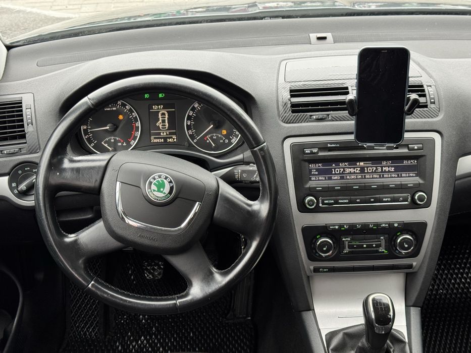 2011рік 1,6 дизель