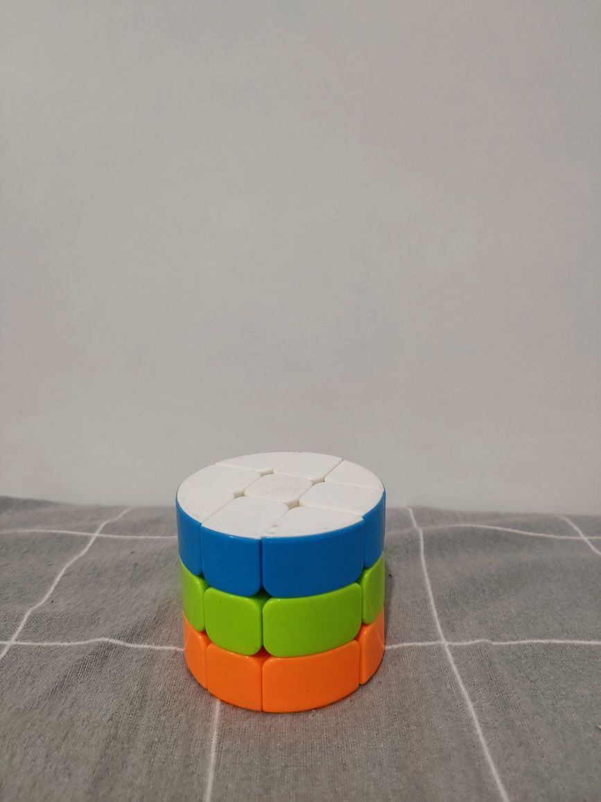 Колекція кубик рубик