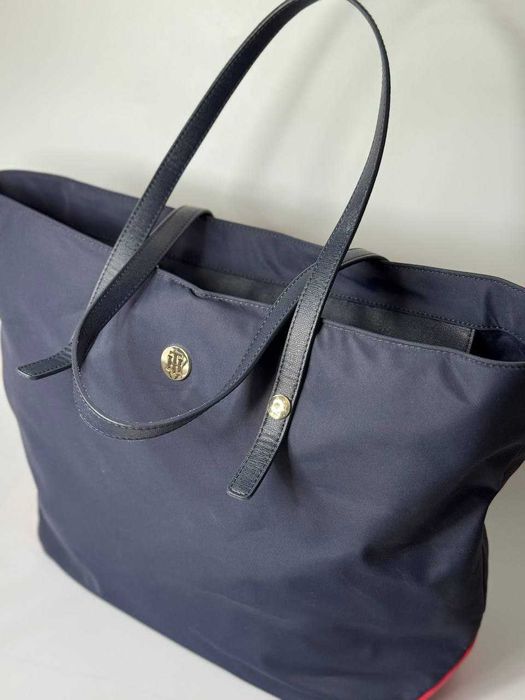 Сумка - Tommy City Tote Nylo AW0AW05451