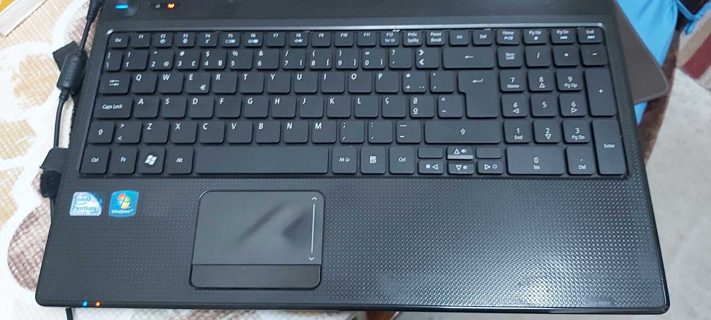 Computador Acer Aspire 5742