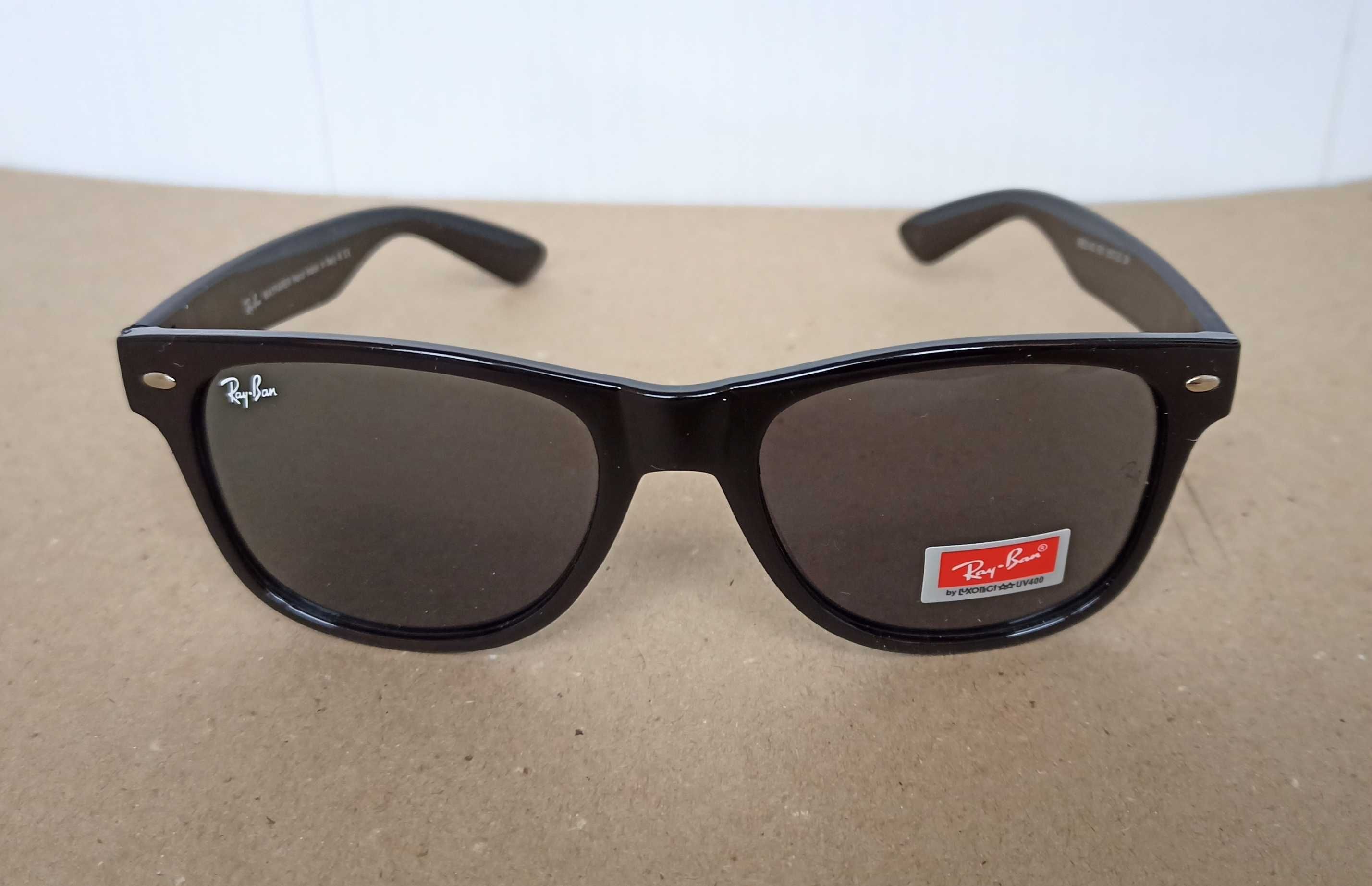 Солнцезащитные очки Ray Ban wayfarer 2140 черные, с комплектом