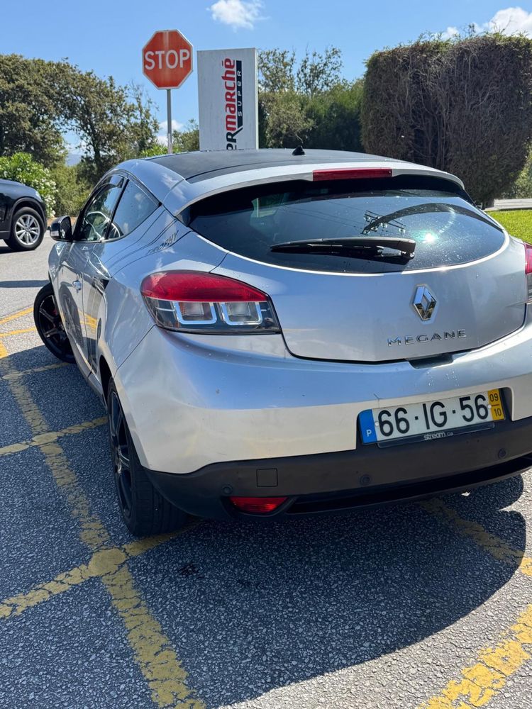 Renault megane  coupe