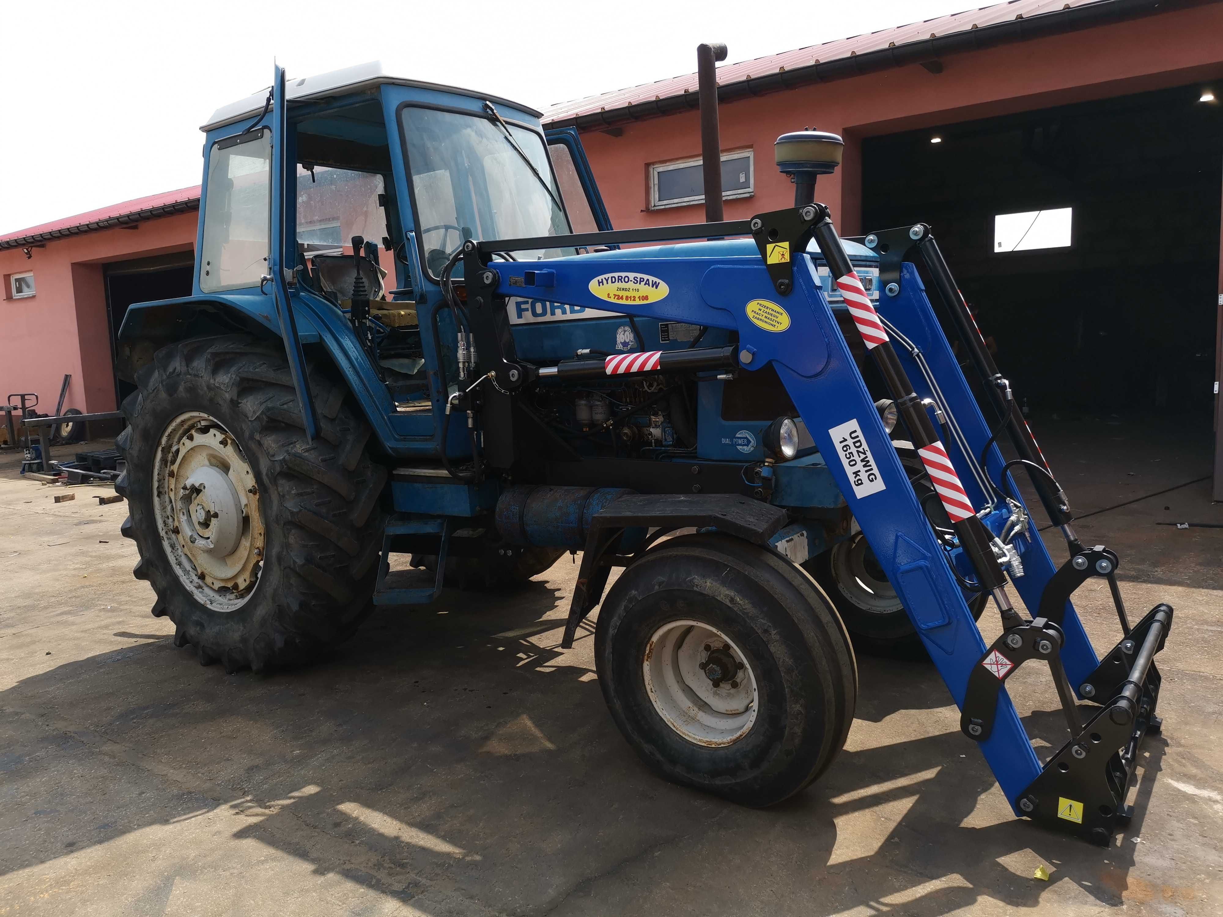 ŁADOWACZ CZOŁOWY TUR Landini John Deere Valtra Same Ford