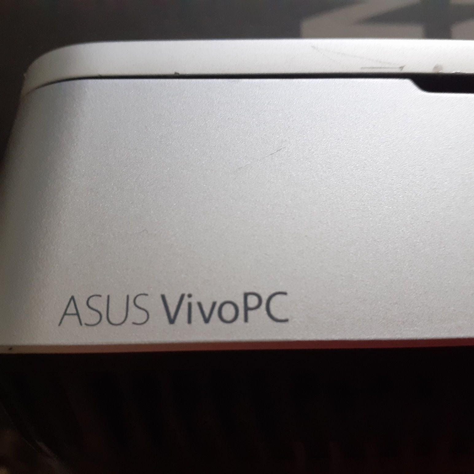 Asus vivo mini PC i3 8gb ram 500gb hdd