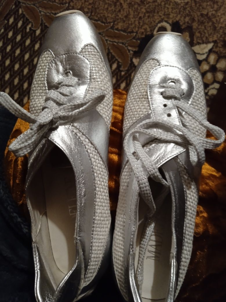 Туфли женские мокасины кеды