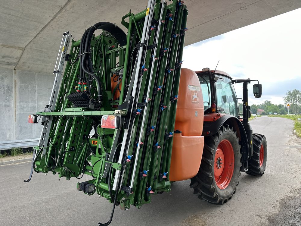 Opryskiwacz Amazone UF 1501