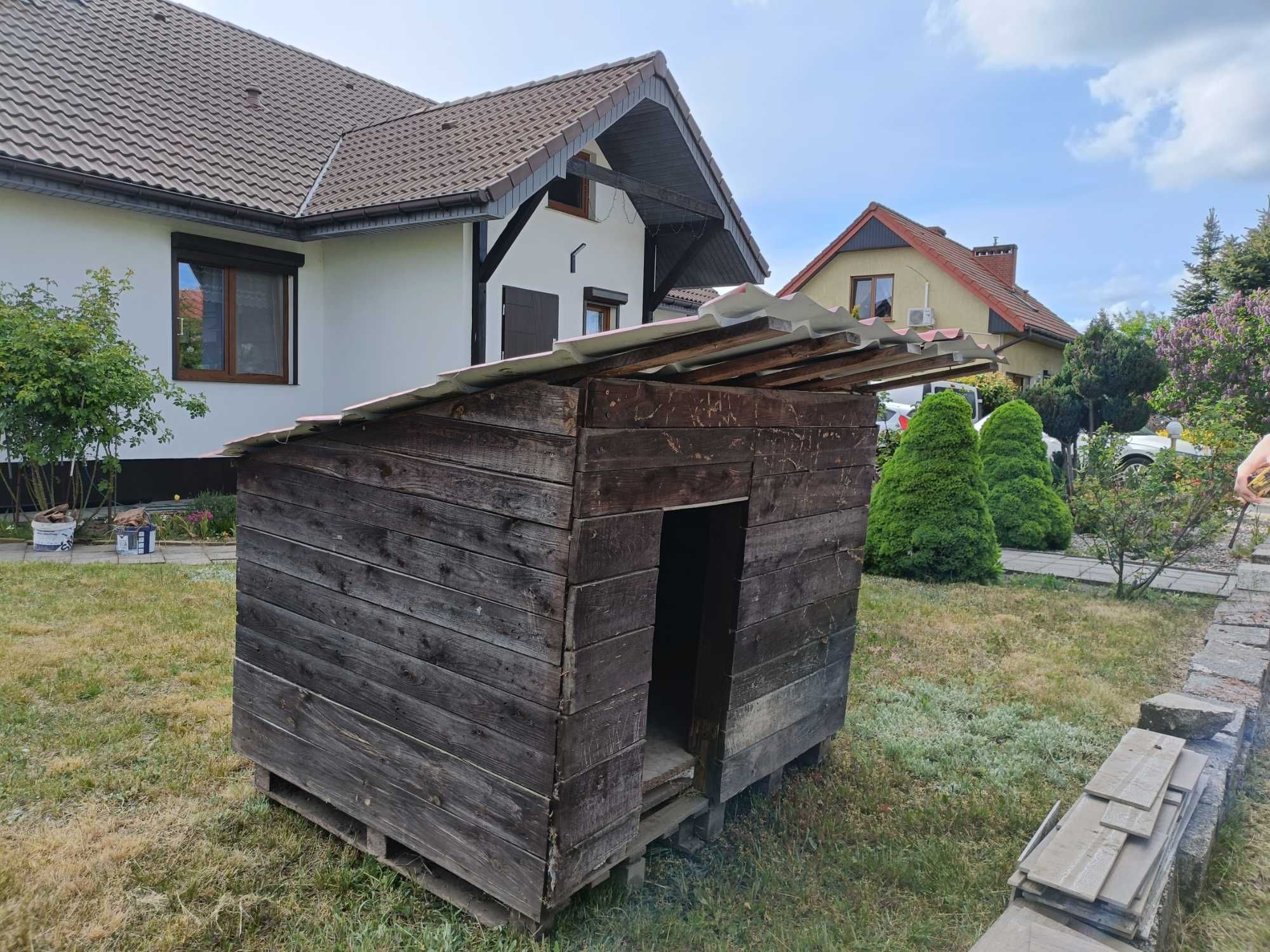 Buda dla psa, duża, dach z blachy
