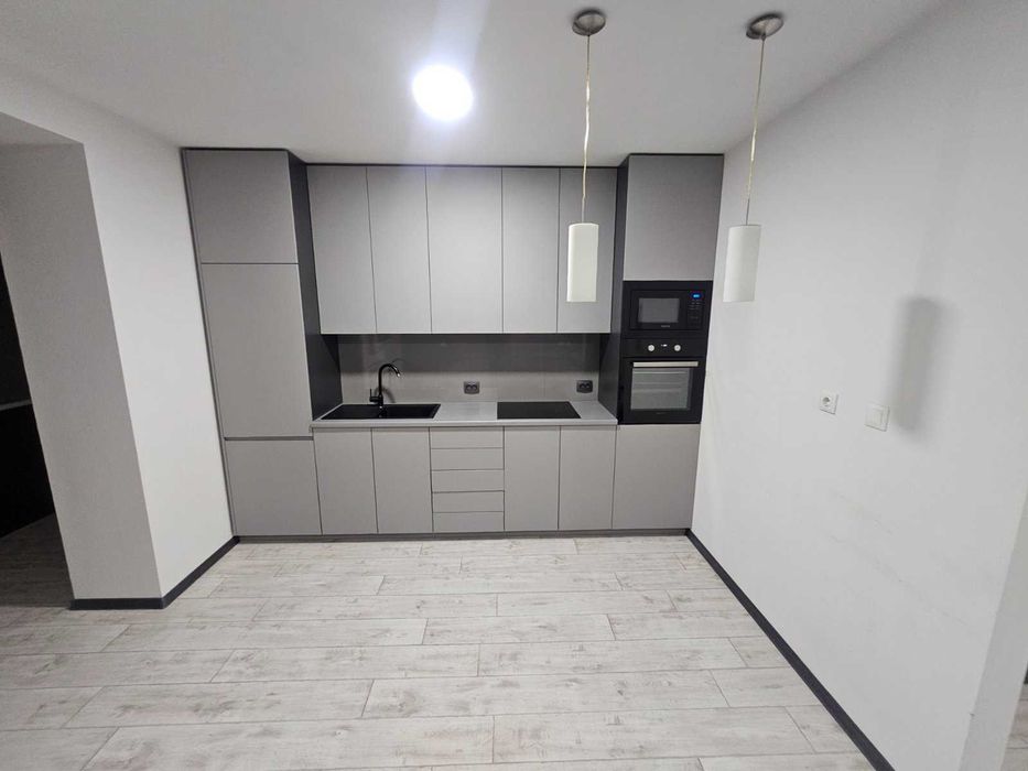 ЖК Ньютона, Нові Будинки. 49м²