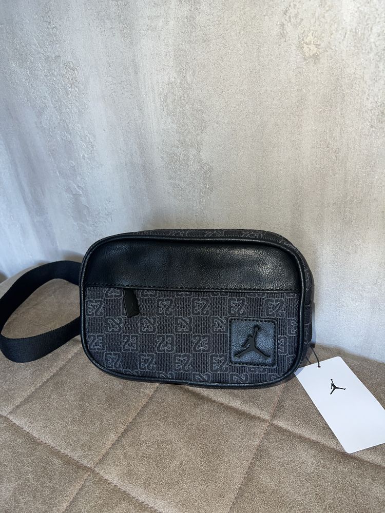 Сумка Jordan monogram (мессенджер jordan 23 monogram