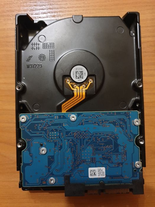 Жорсткий диск HDD Toshiba DT01ACA300 3 тб 3тб 3tb 3 tb 3000gb 3000 gb