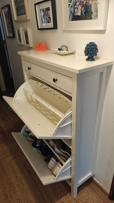 Sapateira IKEA ótima arrumação