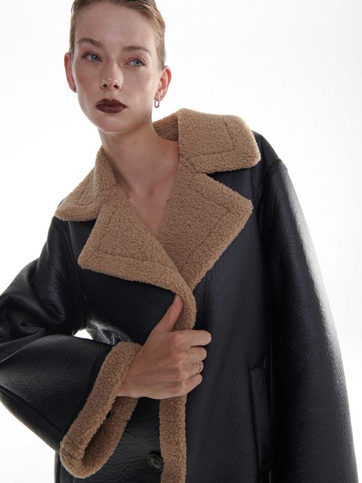 Пальто / дублянка зі штучної шкіри reserved