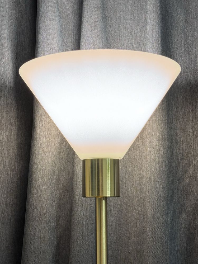 Lapka stojąca IKEA