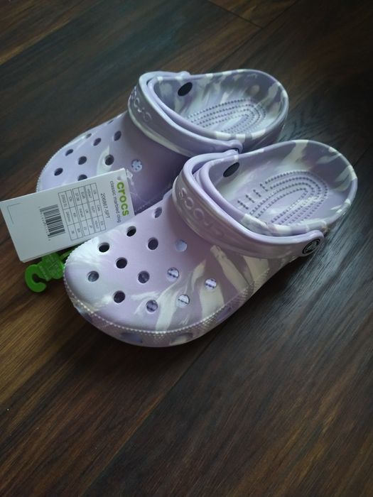 Crocs klapki damskie nowe z metką 37/38