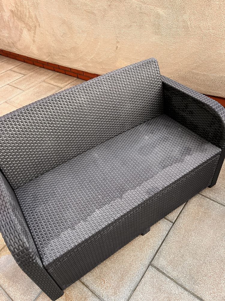 Vendo cadeiras jardim com mesa de centro