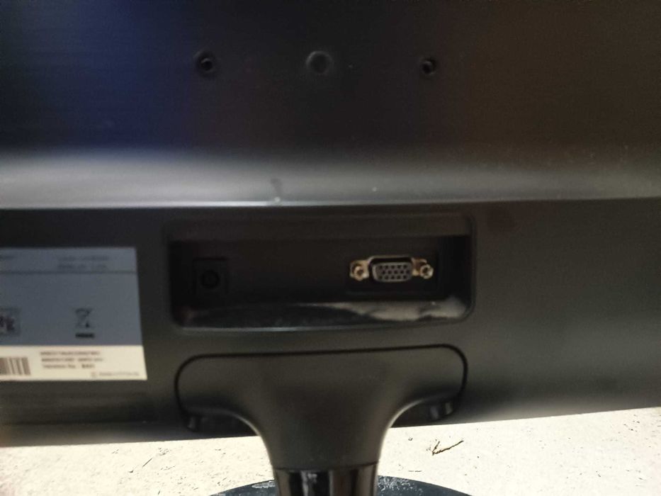 Monitor Samsung S19D300NY – 19" LED (com fonte)