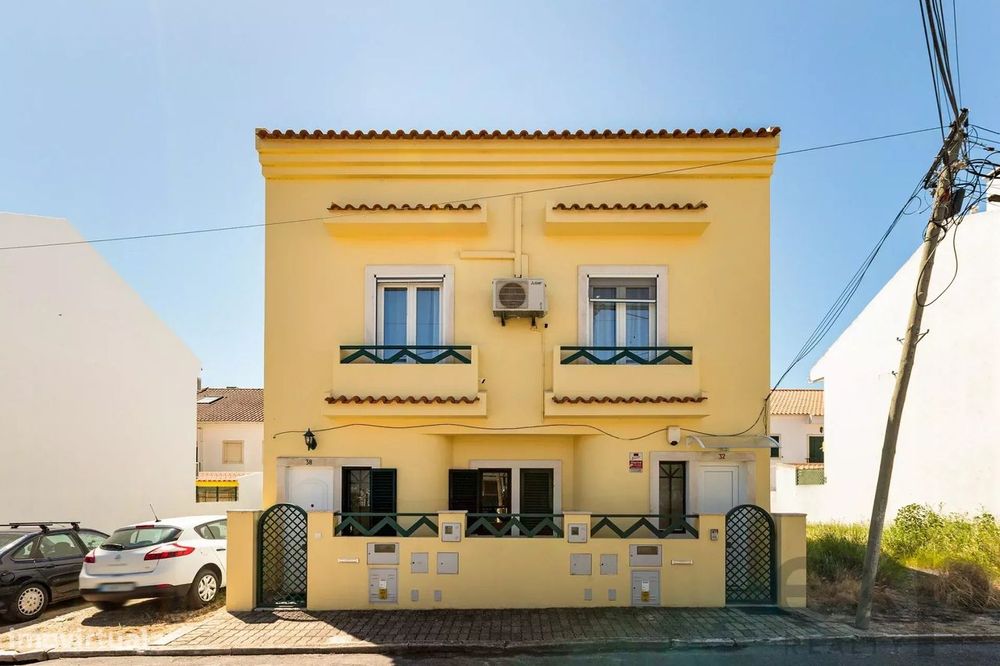 Apartamento T4 Duplex no Montijo