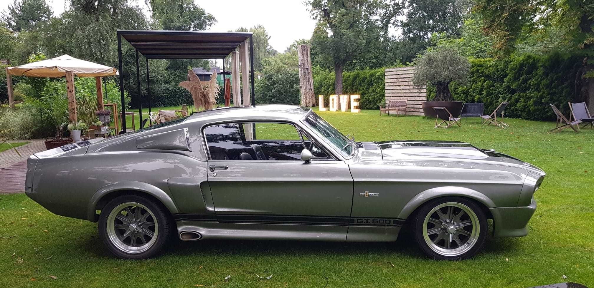 Wyjątkowy Mustang GT500 z 1967 stylizowany na Eleanor. Auto do ślubu.