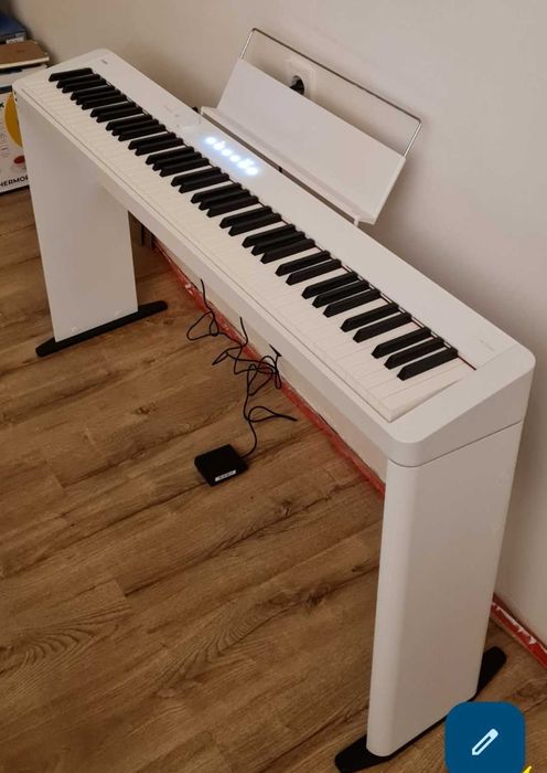 Casio Px-s1100 зі стендом. Цифррве піаніно фортепіано vs Yamaha p125