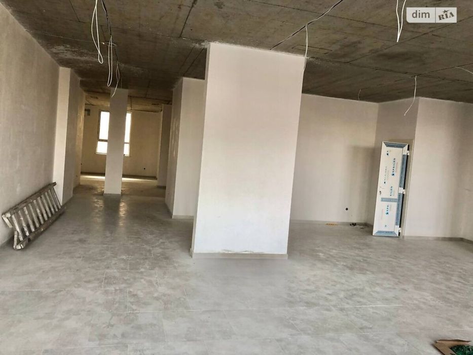 Продаж приміщення по вул. Білогірська
